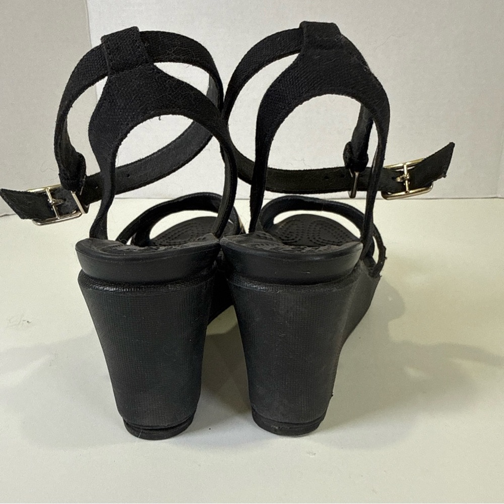 Crocs Women Size 6 Leigh II Metalblock Cross-Strap Ankle Wedge Sandals Black - Picture 7 of 11